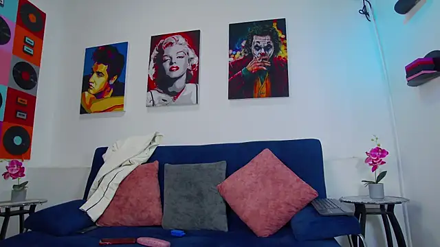 Aranzza Ross online show from 01/11/26, 02:46