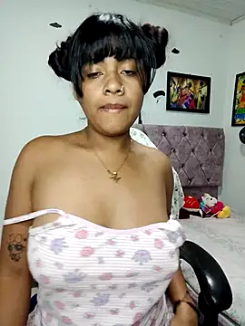 vannesitha25 online show from 01/09/26, 11:11