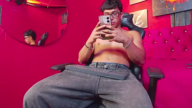 Stefano Calle online show from 12/18/25, 06:45