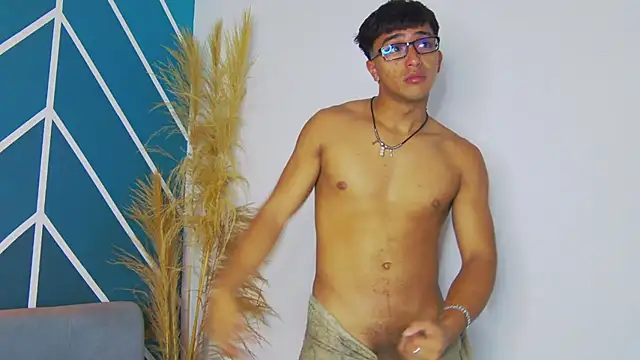 Stefano Calle online show from 12/04/25, 12:48