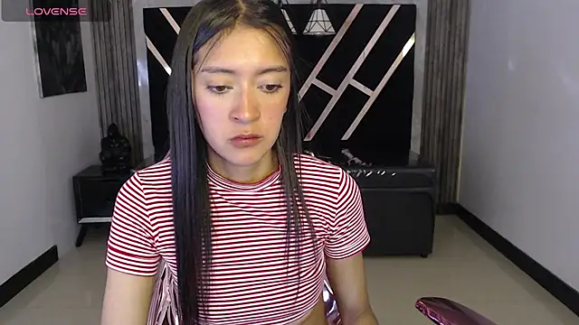 Dahyan ch online show from 12/17/25, 04:34