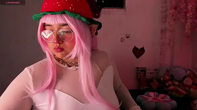 Emilycollei online show from 12/03/25, 04:46