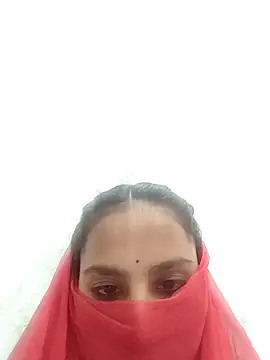 RAYI Queen 15 online show from 11/29/25, 03:34