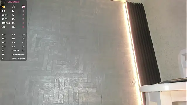 Alisson Steelersexy online show from 06/14/26, 08:21