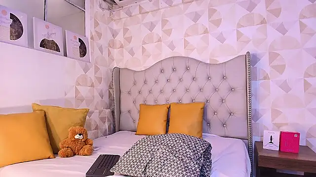 Snapshot of Siriuss_Collin chatting on 02/21/26, 03:03 Siriuss Collin online show from 02/21/26, 03:03