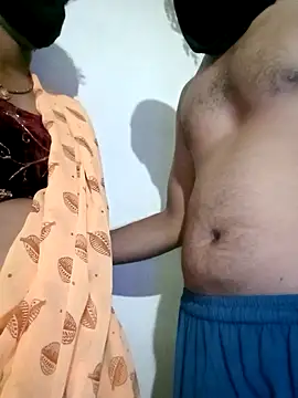 Snapshot of Sexy_Riya_Bhabhi chatting on 10/17/25, 04:53 Sexy Riya Bhabhi online show from 10/17/25, 04:53