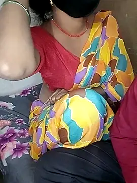 Sexy Riya Bhabhi online show from 11/26/25, 06:19