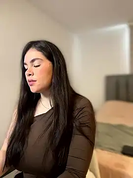 Isabella LaRue online show from 01/11/26, 06:59