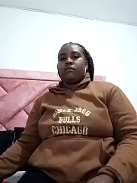 Snapshot of NaomiGrace_ chatting on 11/27/25, 10:37 NaomiGrace online show from 11/27/25, 10:37