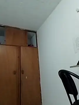 Snapshot of NaomiGrace_ chatting on 10/26/25, 10:48 NaomiGrace online show from 10/26/25, 10:48