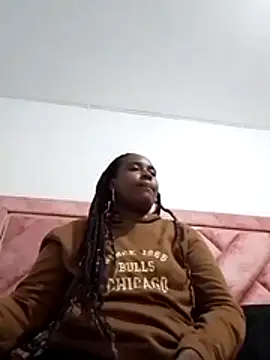 Snapshot of NaomiGrace_ chatting on 11/28/25, 10:48 NaomiGrace online show from 11/28/25, 10:48