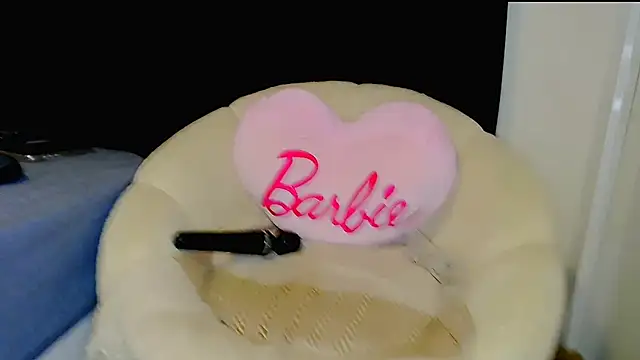 Horny beautyyy online show from 12/19/25, 12:51