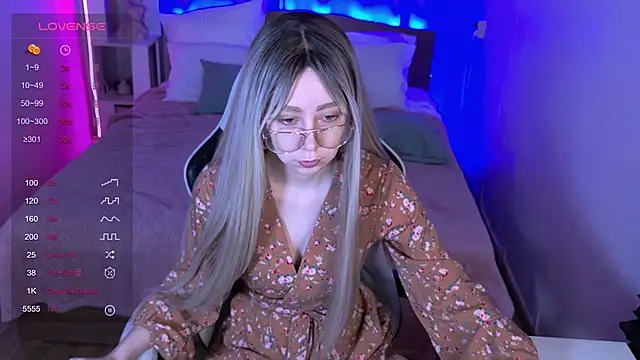 sofiisun online show from 12/03/25, 02:12