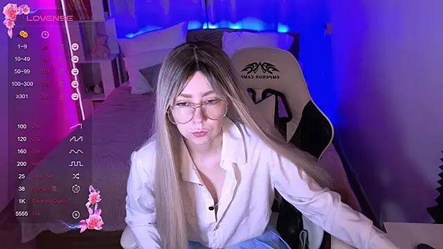 sofiisun online show from 11/06/25, 02:04