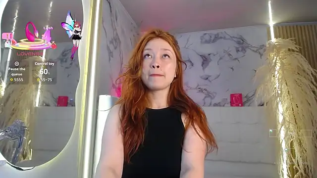 SweetBriana online show from 11/17/25, 01:04