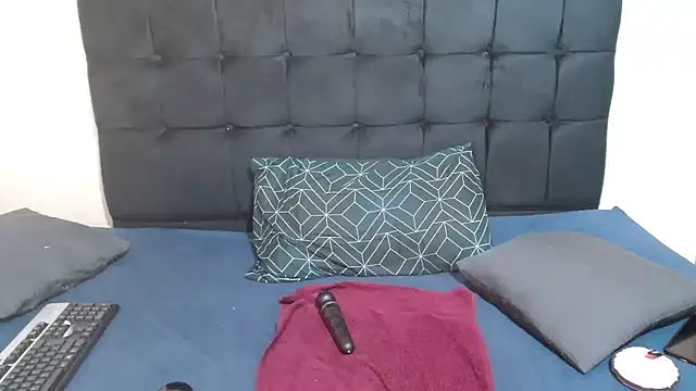 CaramelBootty online show from 01/10/26, 03:35