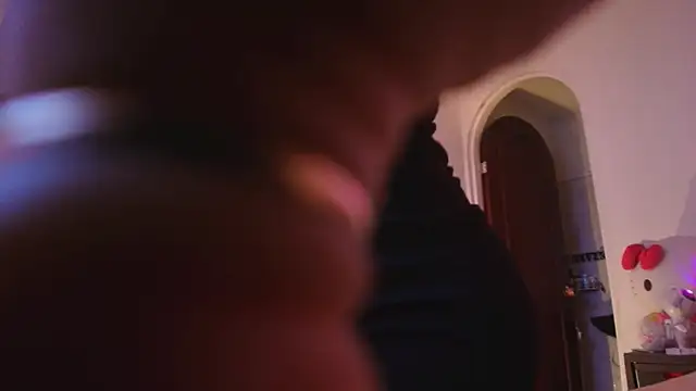 Snapshot of Rosee_smith_ chatting on 01/07/26, 01:43 Rosee smith online show from 01/07/26, 01:43