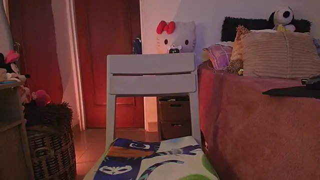 Rosee smith  online show from 11/29/25, 02:34