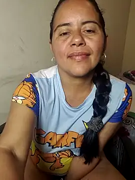 Snapshot of Miss__kendra_ chatting on 11/29/25, 02:12 Miss kendra online show from 11/29/25, 02:12