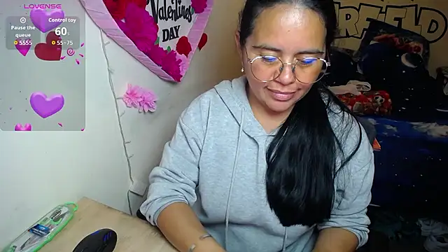 Miss  kendra  online show from 03/28/26, 01:06