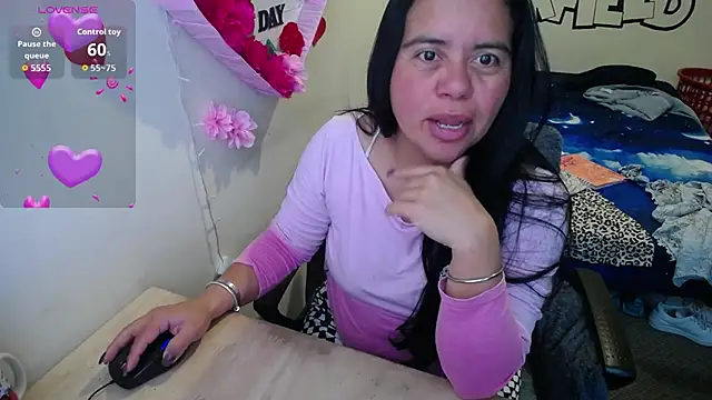 Miss  kendra  online show from 04/05/26, 12:34