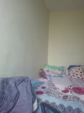 Snapshot of Miss__kendra_ chatting on 11/21/25, 12:59 Miss kendra online show from 11/21/25, 12:59