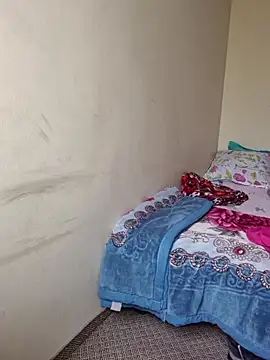 Snapshot of Miss__kendra_ chatting on 11/03/25, 01:58 Miss kendra online show from 11/03/25, 01:58