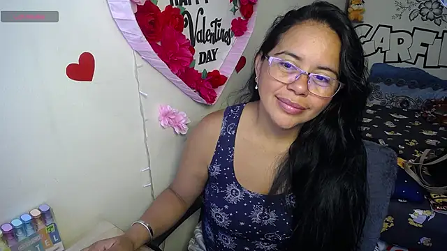 Snapshot of Miss__kendra_ chatting on 05/11/26, 02:45 Miss kendra online show from 05/11/26, 02:45