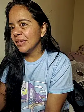 Snapshot of Miss__kendra_ chatting on 11/25/25, 09:09 Miss kendra online show from 11/25/25, 09:09