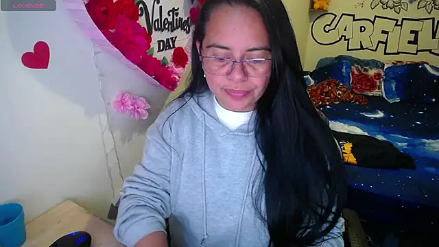 Miss  kendra  online show from 04/14/26, 11:15