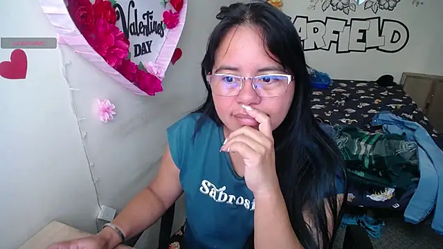 Miss  kendra  online show from 06/21/26, 12:44