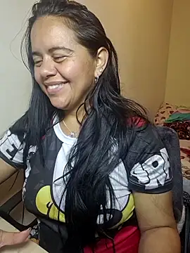 Snapshot of Miss__kendra_ chatting on 11/09/25, 02:48 Miss kendra online show from 11/09/25, 02:48