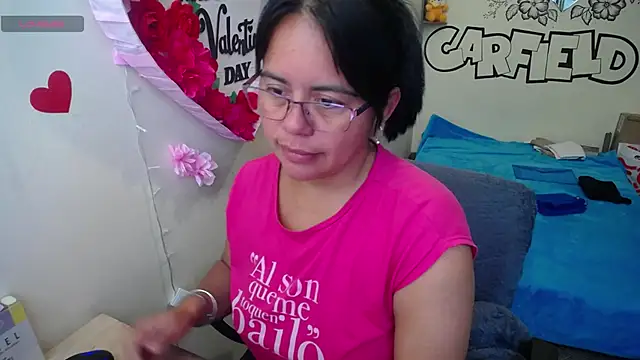Snapshot of Miss__kendra_ chatting on 05/18/26, 01:16 Miss kendra online show from 05/18/26, 01:16