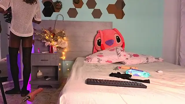 Darkcandyboy online show from 12/18/25, 12:31