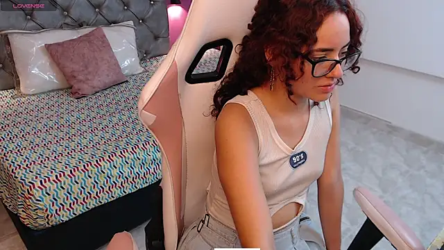 Dulcee Gaby online show from 04/13/26, 08:13