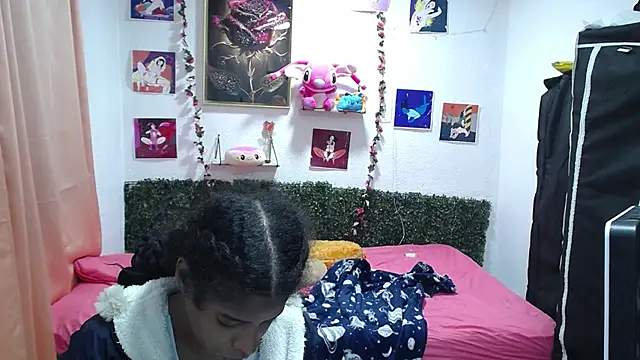 thianahorny online show from 04/29/26, 01:59