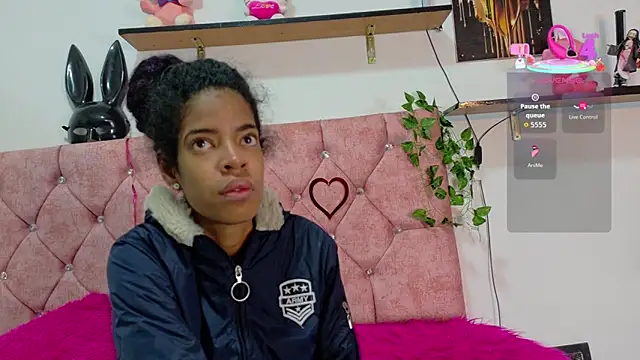 thianahorny online show from 03/25/26, 12:26