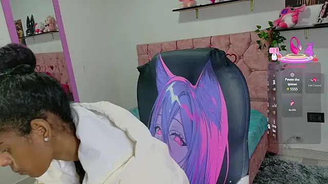 thianahorny online show from 03/28/26, 12:17