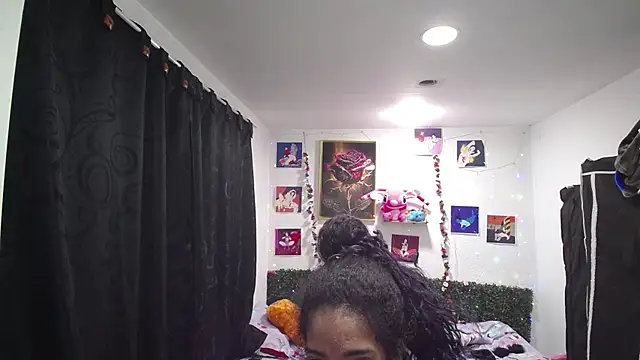 thianahorny online show from 04/13/26, 12:31