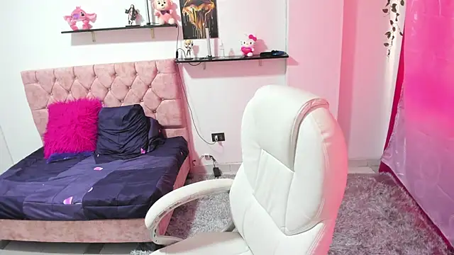 thianahorny online show from 11/13/25, 12:31