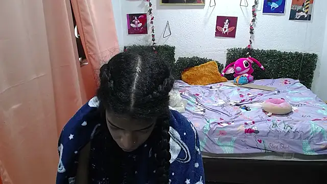 thianahorny online show from 06/08/26, 12:49