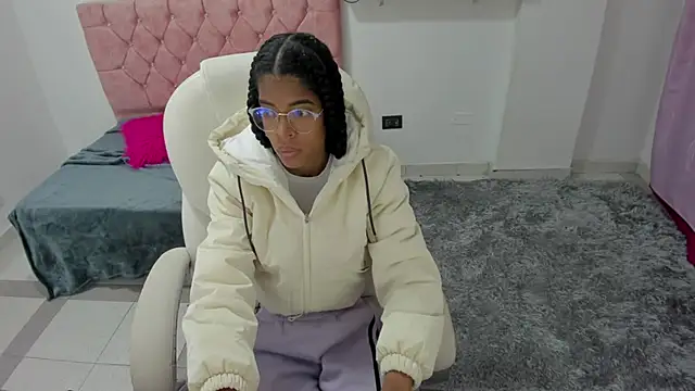 thianahorny online show from 01/08/26, 11:16