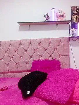 thianahorny online show from 10/27/25, 12:50