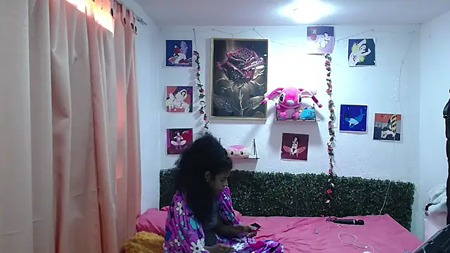 thianahorny online show from 05/23/26, 01:32