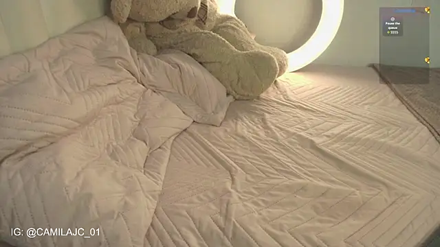 Snapshot of KIMMIE_01 chatting on 02/08/26, 10:29 KIMMIE 01 online show from 02/08/26, 10:29