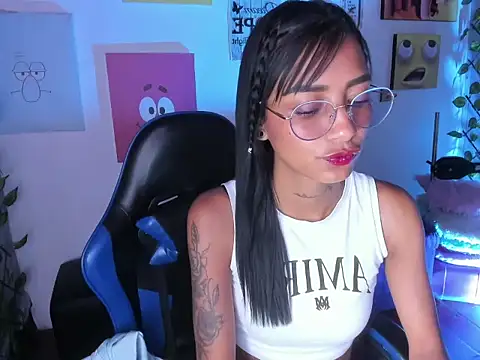 KarlaSlutSkinny   online show from 03/13/26, 08:58