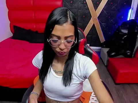 KarlaSlutSkinny   online show from 04/11/26, 08:34