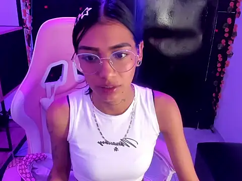 KarlaSlutSkinny   online show from 02/22/26, 10:22