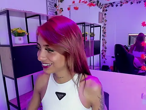 KarlaSlutSkinny   online show from 11/27/25, 02:34