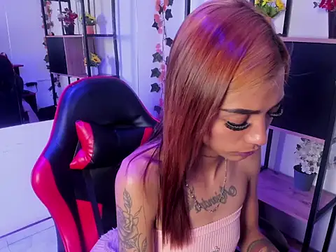 KarlaSlutSkinny   online show from 12/21/25, 09:33